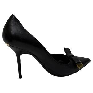 Burberry Bow Accent Pointed-Toe Pumps in Black Leather